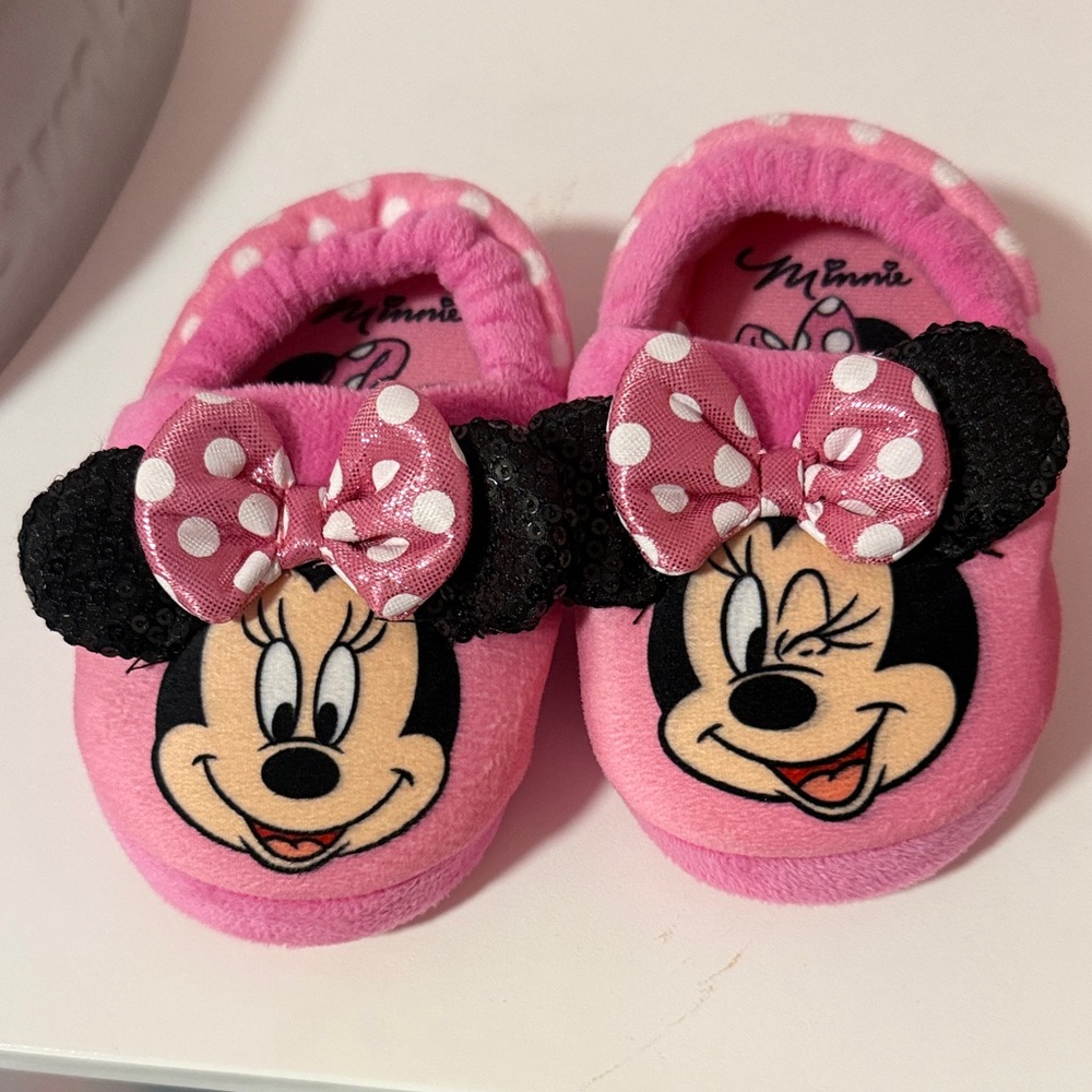 Disney Minnie Mouse Pink Kids Slippers